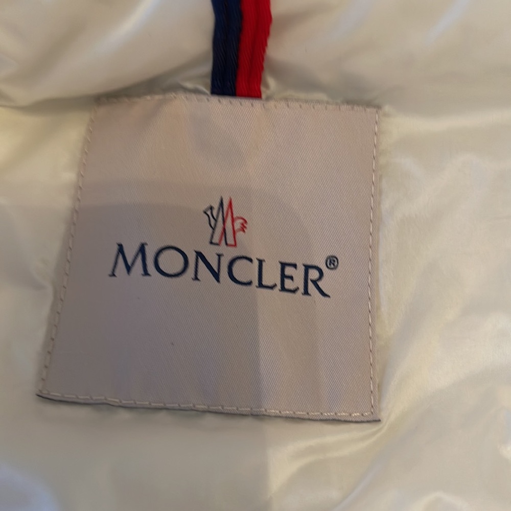Moncler jacket - Picture 4 of 8